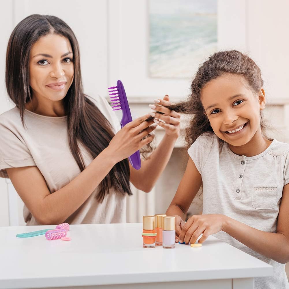 Automatic hair detangling brush
